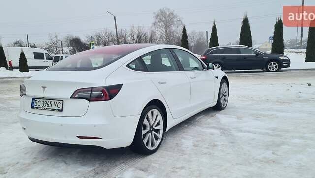 Белый Тесла Модель 3, объемом двигателя 0 л и пробегом 190 тыс. км за 13450 $, фото 16 на Automoto.ua