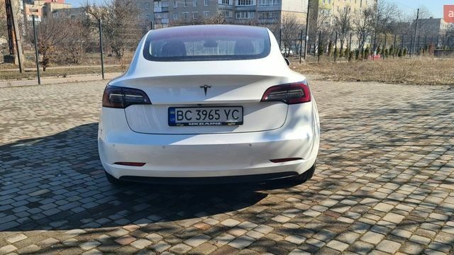Белый Тесла Модель 3, объемом двигателя 0 л и пробегом 220 тыс. км за 13750 $, фото 14 на Automoto.ua