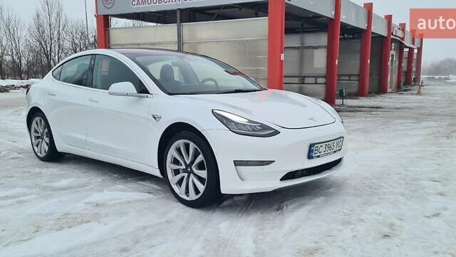 Белый Тесла Модель 3, объемом двигателя 0 л и пробегом 190 тыс. км за 13450 $, фото 14 на Automoto.ua