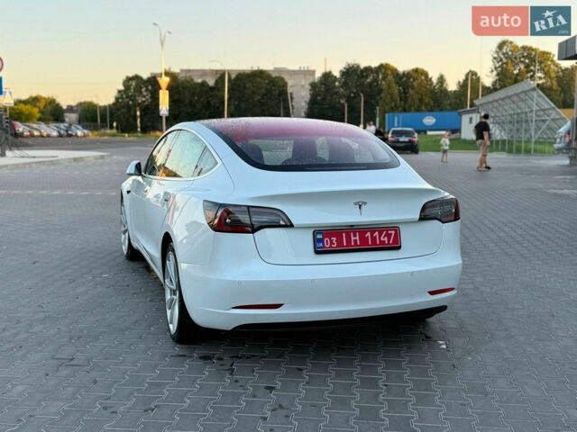 Белый Тесла Модель 3, объемом двигателя 0 л и пробегом 255 тыс. км за 13400 $, фото 10 на Automoto.ua