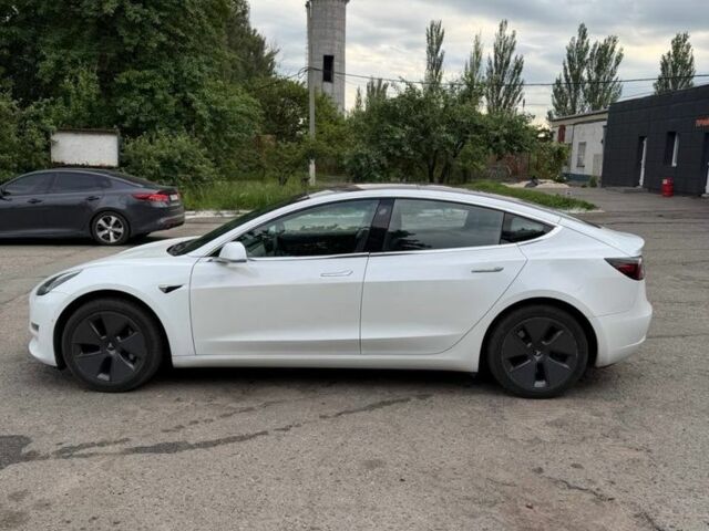 Білий Тесла Модель 3, об'ємом двигуна 0 л та пробігом 148 тис. км за 14900 $, фото 5 на Automoto.ua