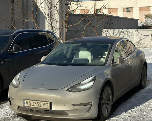 Белый Тесла Модель 3, объемом двигателя 0 л и пробегом 108 тыс. км за 17500 $, фото 34 на Automoto.ua