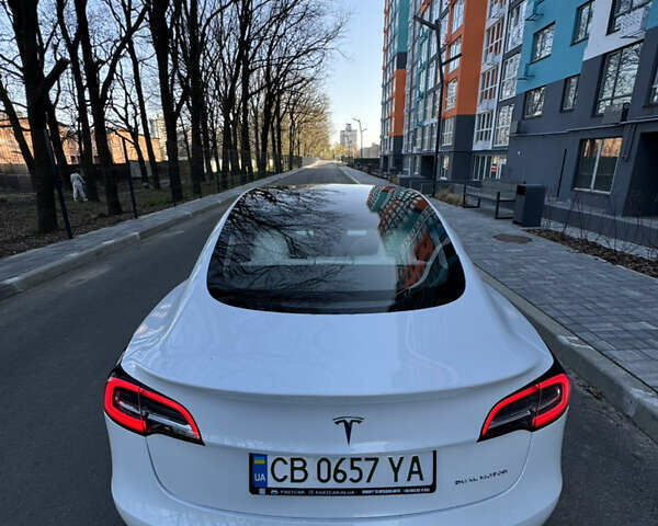 Білий Тесла Модель 3, об'ємом двигуна 0 л та пробігом 112 тис. км за 18500 $, фото 11 на Automoto.ua