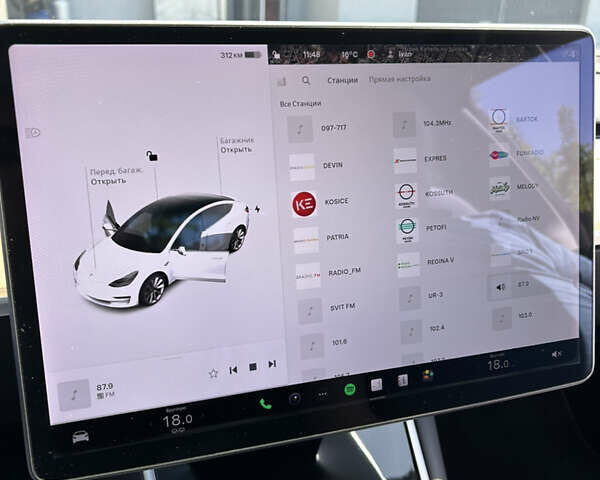 Белый Тесла Модель 3, объемом двигателя 0 л и пробегом 92 тыс. км за 24300 $, фото 11 на Automoto.ua