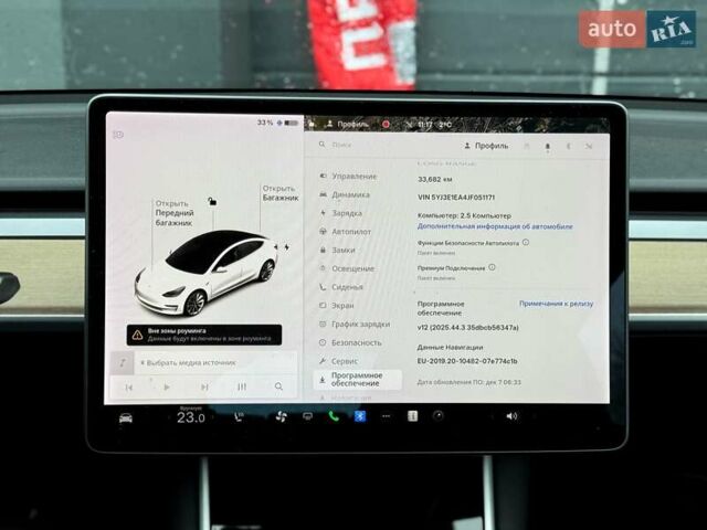 Білий Тесла Модель 3, об'ємом двигуна 0 л та пробігом 35 тис. км за 19500 $, фото 20 на Automoto.ua
