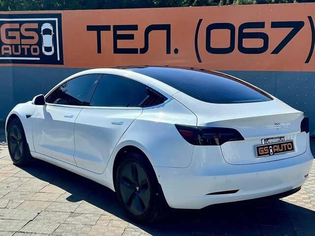Белый Тесла Модель 3, объемом двигателя 0 л и пробегом 95 тыс. км за 17500 $, фото 7 на Automoto.ua
