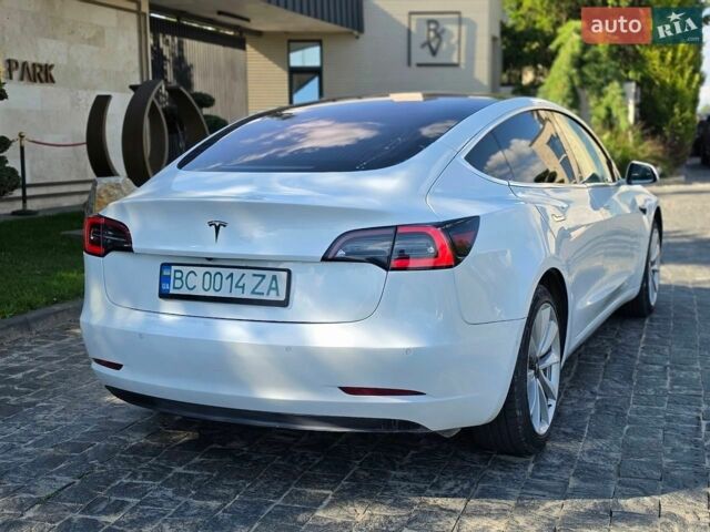 Белый Тесла Модель 3, объемом двигателя 0 л и пробегом 145 тыс. км за 16600 $, фото 17 на Automoto.ua