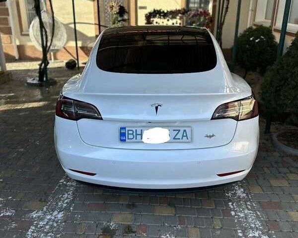 Білий Тесла Модель 3, об'ємом двигуна 0 л та пробігом 94 тис. км за 9200 $, фото 6 на Automoto.ua