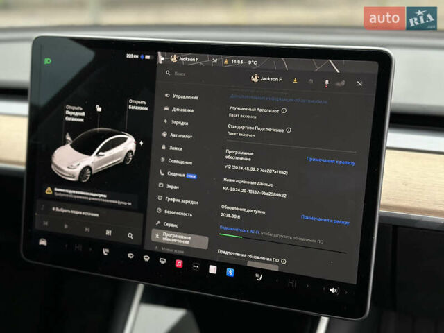 Белый Тесла Модель 3, объемом двигателя 0 л и пробегом 202 тыс. км за 13900 $, фото 19 на Automoto.ua