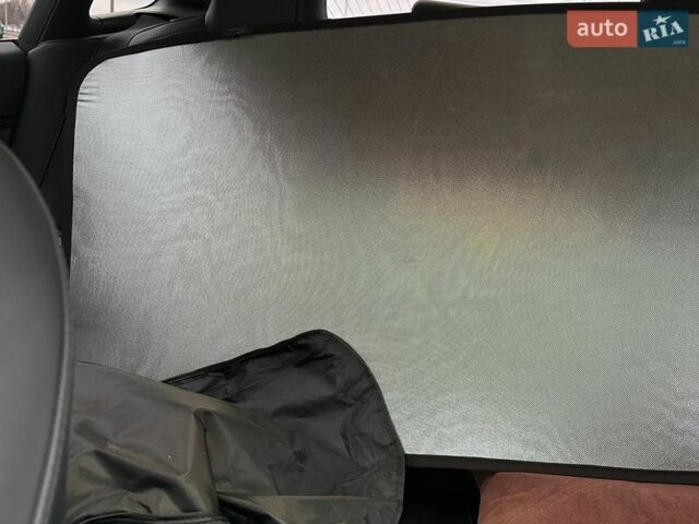 Білий Тесла Модель 3, об'ємом двигуна 0 л та пробігом 131 тис. км за 16400 $, фото 21 на Automoto.ua