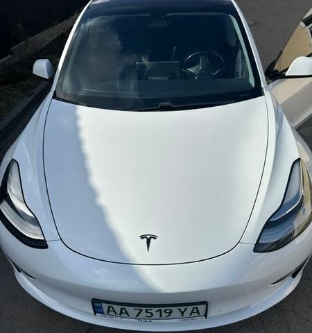 Белый Тесла Модель 3, объемом двигателя 0 л и пробегом 180 тыс. км за 16000 $, фото 7 на Automoto.ua