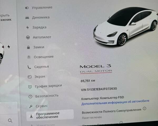 Білий Тесла Модель 3, об'ємом двигуна 0 л та пробігом 86 тис. км за 18600 $, фото 17 на Automoto.ua