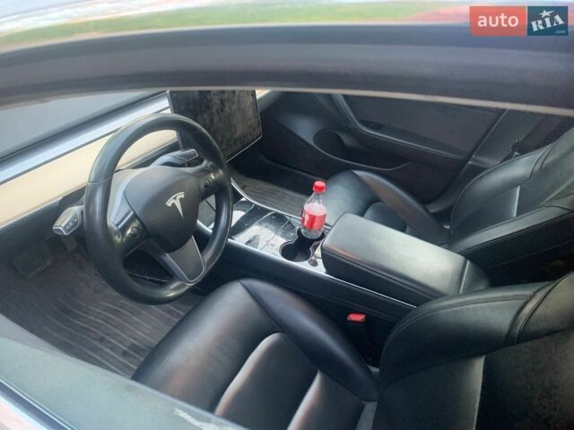 Белый Тесла Модель 3, объемом двигателя 0 л и пробегом 265 тыс. км за 13999 $, фото 6 на Automoto.ua