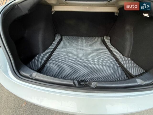 Белый Тесла Модель 3, объемом двигателя 0 л и пробегом 186 тыс. км за 13900 $, фото 49 на Automoto.ua