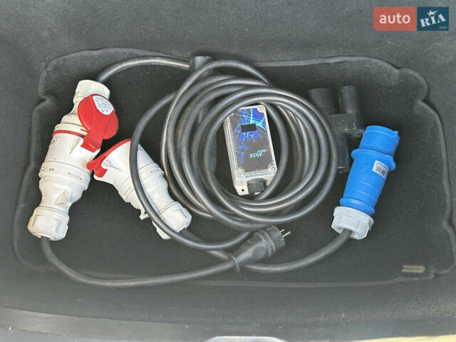 Білий Тесла Модель 3, об'ємом двигуна 0 л та пробігом 94 тис. км за 16800 $, фото 1 на Automoto.ua