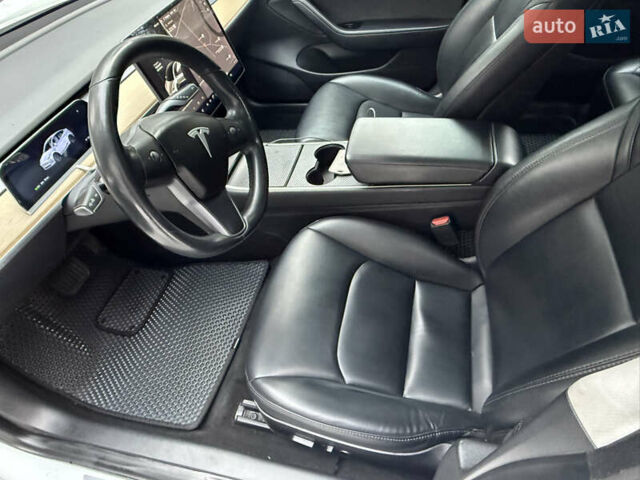 Белый Тесла Модель 3, объемом двигателя 0 л и пробегом 185 тыс. км за 13500 $, фото 22 на Automoto.ua