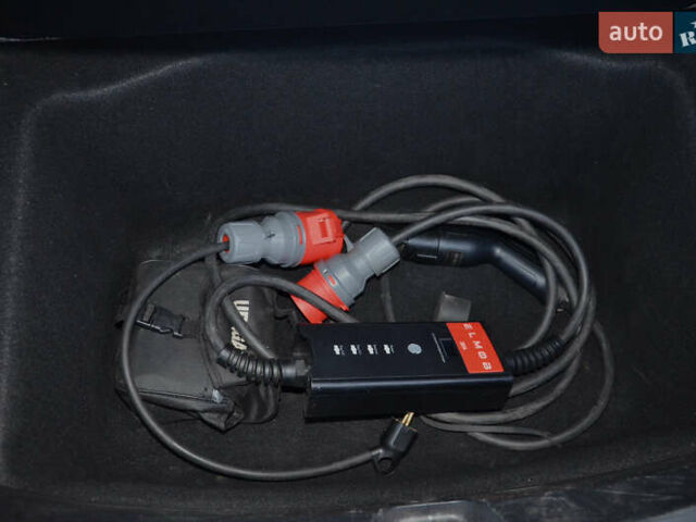 Белый Тесла Модель 3, объемом двигателя 0 л и пробегом 120 тыс. км за 17800 $, фото 16 на Automoto.ua