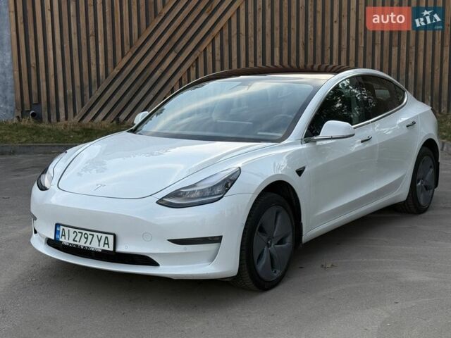 Белый Тесла Модель 3, объемом двигателя 0 л и пробегом 186 тыс. км за 13900 $, фото 11 на Automoto.ua
