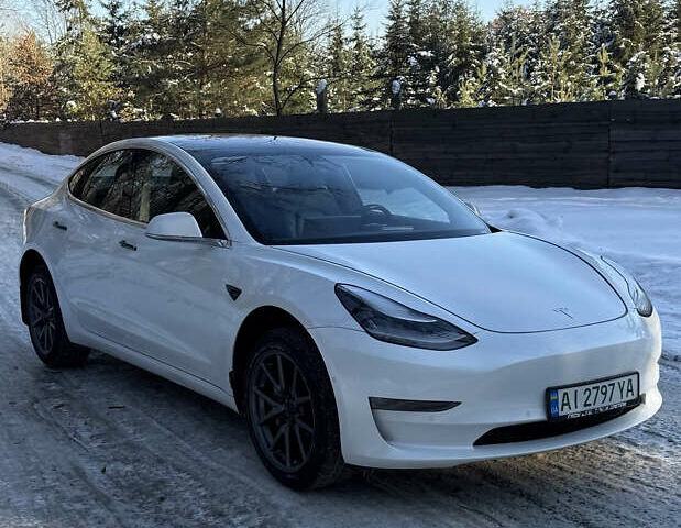 Белый Тесла Модель 3, объемом двигателя 0 л и пробегом 185 тыс. км за 12500 $, фото 12 на Automoto.ua