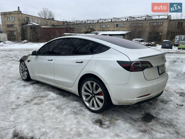 Білий Тесла Модель 3, об'ємом двигуна 0 л та пробігом 127 тис. км за 8000 $, фото 9 на Automoto.ua