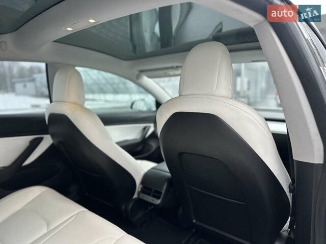 Білий Тесла Модель 3, об'ємом двигуна 0 л та пробігом 118 тис. км за 14999 $, фото 99 на Automoto.ua