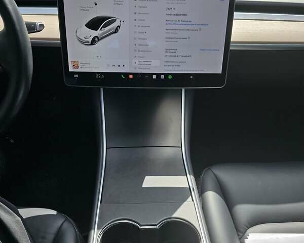 Білий Тесла Модель 3, об'ємом двигуна 0 л та пробігом 69 тис. км за 21000 $, фото 11 на Automoto.ua