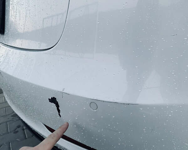 Білий Тесла Модель 3, об'ємом двигуна 0 л та пробігом 172 тис. км за 16500 $, фото 31 на Automoto.ua