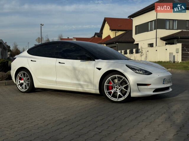 Белый Тесла Модель 3, объемом двигателя 0 л и пробегом 170 тыс. км за 18999 $, фото 3 на Automoto.ua