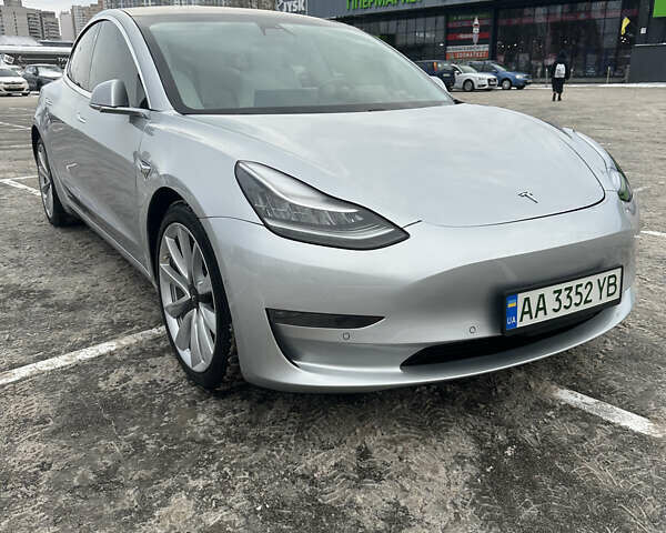 Белый Тесла Модель 3, объемом двигателя 0 л и пробегом 108 тыс. км за 17500 $, фото 22 на Automoto.ua