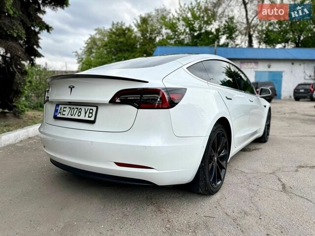 Белый Тесла Модель 3, объемом двигателя 0 л и пробегом 238 тыс. км за 13650 $, фото 1 на Automoto.ua