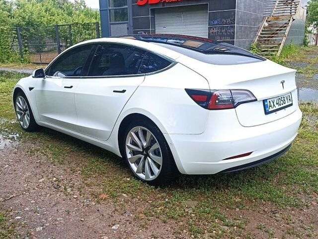 Білий Тесла Модель 3, об'ємом двигуна 0 л та пробігом 119 тис. км за 15250 $, фото 11 на Automoto.ua
