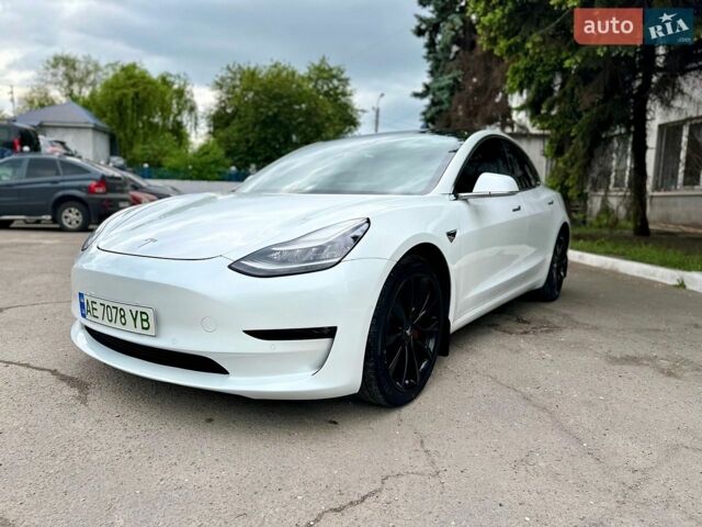Белый Тесла Модель 3, объемом двигателя 0 л и пробегом 238 тыс. км за 13650 $, фото 8 на Automoto.ua