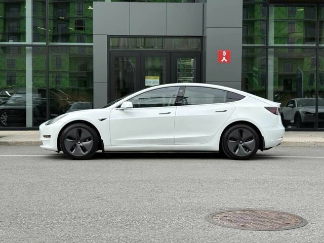 Білий Тесла Модель 3, об'ємом двигуна 0 л та пробігом 47 тис. км за 7529 $, фото 5 на Automoto.ua