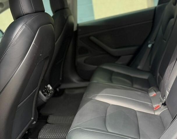 Белый Тесла Модель 3, объемом двигателя 0 л и пробегом 90 тыс. км за 15950 $, фото 24 на Automoto.ua