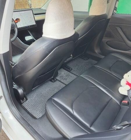 Білий Тесла Модель 3, об'ємом двигуна 0 л та пробігом 160 тис. км за 17000 $, фото 20 на Automoto.ua