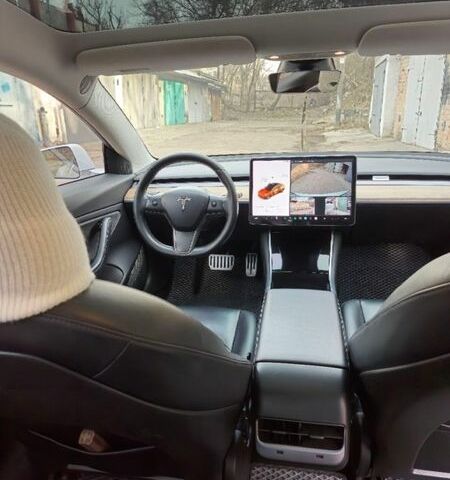 Білий Тесла Модель 3, об'ємом двигуна 0 л та пробігом 160 тис. км за 17000 $, фото 28 на Automoto.ua