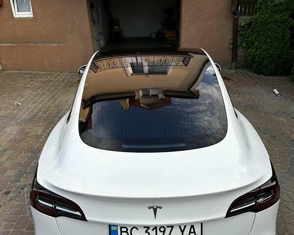 Тесла Модель 3 2018 у Львові на Automoto.ua Білий Тесла Модель 3, об'ємом двигуна 0 л та пробігом 119 тис. км за 18300 $, фото 7 на Automoto.ua