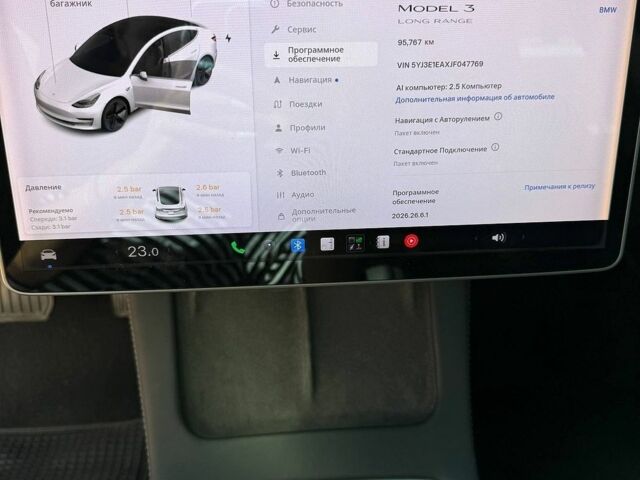 Белый Тесла Модель 3, объемом двигателя 0 л и пробегом 100 тыс. км за 21000 $, фото 27 на Automoto.ua