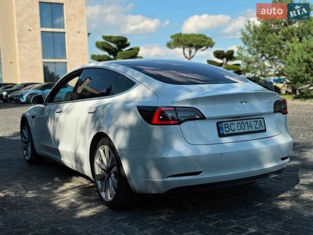 Белый Тесла Модель 3, объемом двигателя 0 л и пробегом 145 тыс. км за 16600 $, фото 32 на Automoto.ua