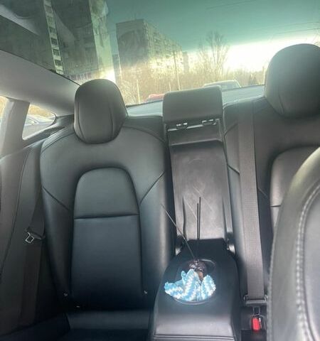 Белый Тесла Модель 3, объемом двигателя 0 л и пробегом 201 тыс. км за 14500 $, фото 6 на Automoto.ua