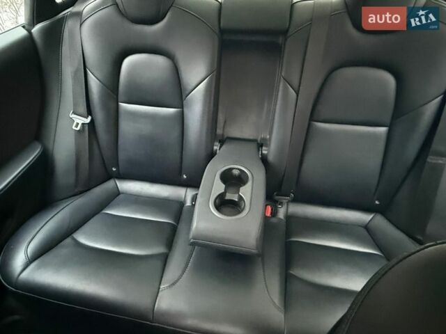 Білий Тесла Модель 3, об'ємом двигуна 0 л та пробігом 185 тис. км за 15000 $, фото 29 на Automoto.ua