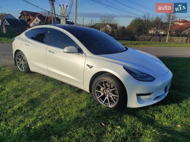 Білий Тесла Модель 3, об'ємом двигуна 0 л та пробігом 295 тис. км за 14850 $, фото 4 на Automoto.ua
