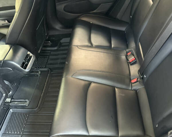 Белый Тесла Модель 3, объемом двигателя 0 л и пробегом 91 тыс. км за 17000 $, фото 2 на Automoto.ua