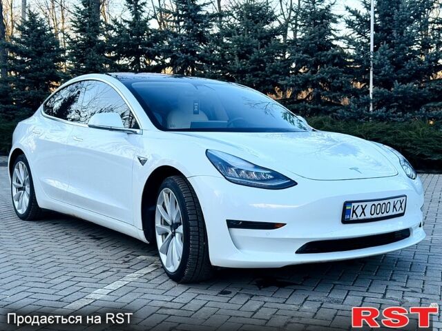Білий Тесла Модель 3, об'ємом двигуна 65 л та пробігом 116 тис. км за 15999 $, фото 4 на Automoto.ua