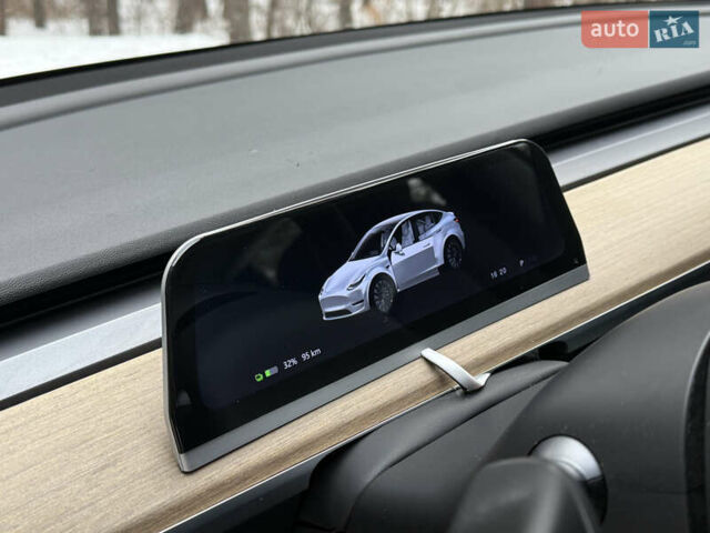 Белый Тесла Модель 3, объемом двигателя 0 л и пробегом 185 тыс. км за 13500 $, фото 27 на Automoto.ua