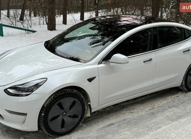 Білий Тесла Модель 3, об'ємом двигуна 0 л та пробігом 185 тис. км за 15000 $, фото 10 на Automoto.ua
