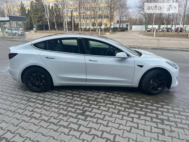 Белый Тесла Модель 3, объемом двигателя 0 л и пробегом 92 тыс. км за 22999 $, фото 9 на Automoto.ua