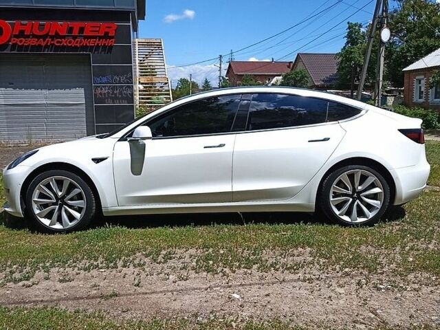 Білий Тесла Модель 3, об'ємом двигуна 0 л та пробігом 119 тис. км за 15250 $, фото 16 на Automoto.ua