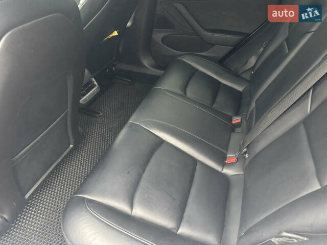 Білий Тесла Модель 3, об'ємом двигуна 0 л та пробігом 185 тис. км за 15200 $, фото 13 на Automoto.ua