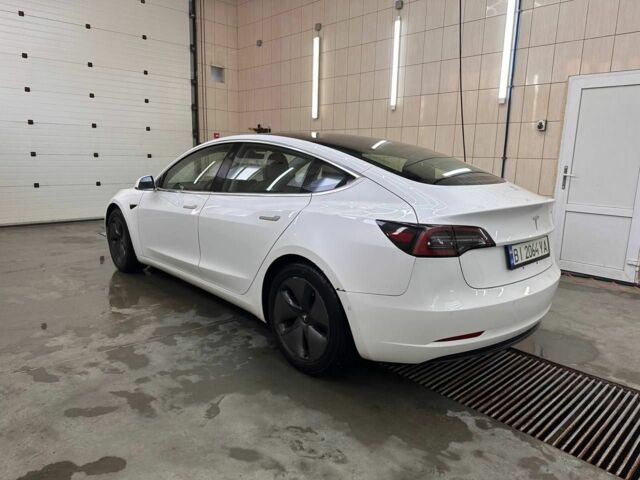 Белый Тесла Модель 3, объемом двигателя 0 л и пробегом 154 тыс. км за 17500 $, фото 4 на Automoto.ua
